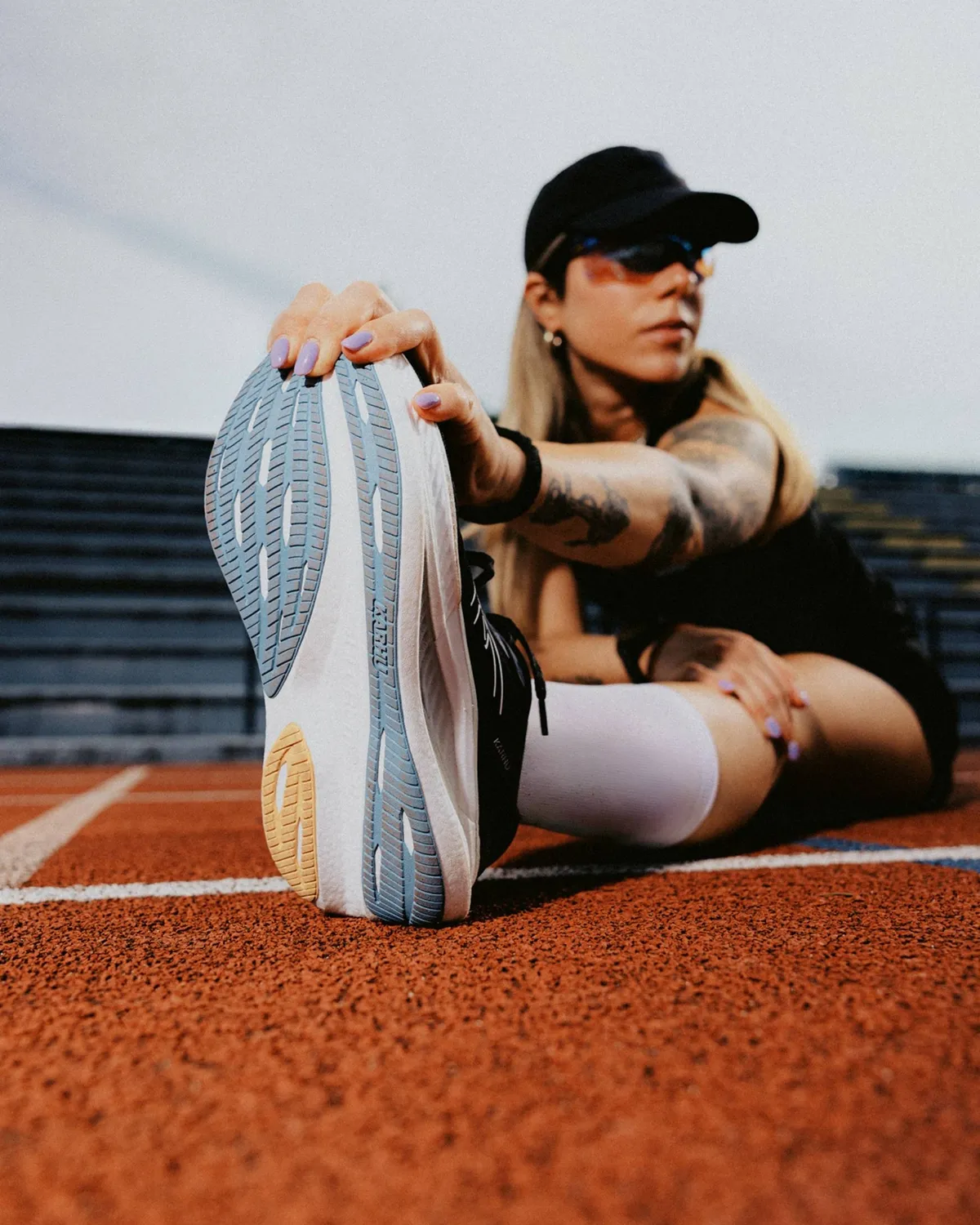 Karhu Fusion 5.0 scarpe running donna nere Black Apricot Cream