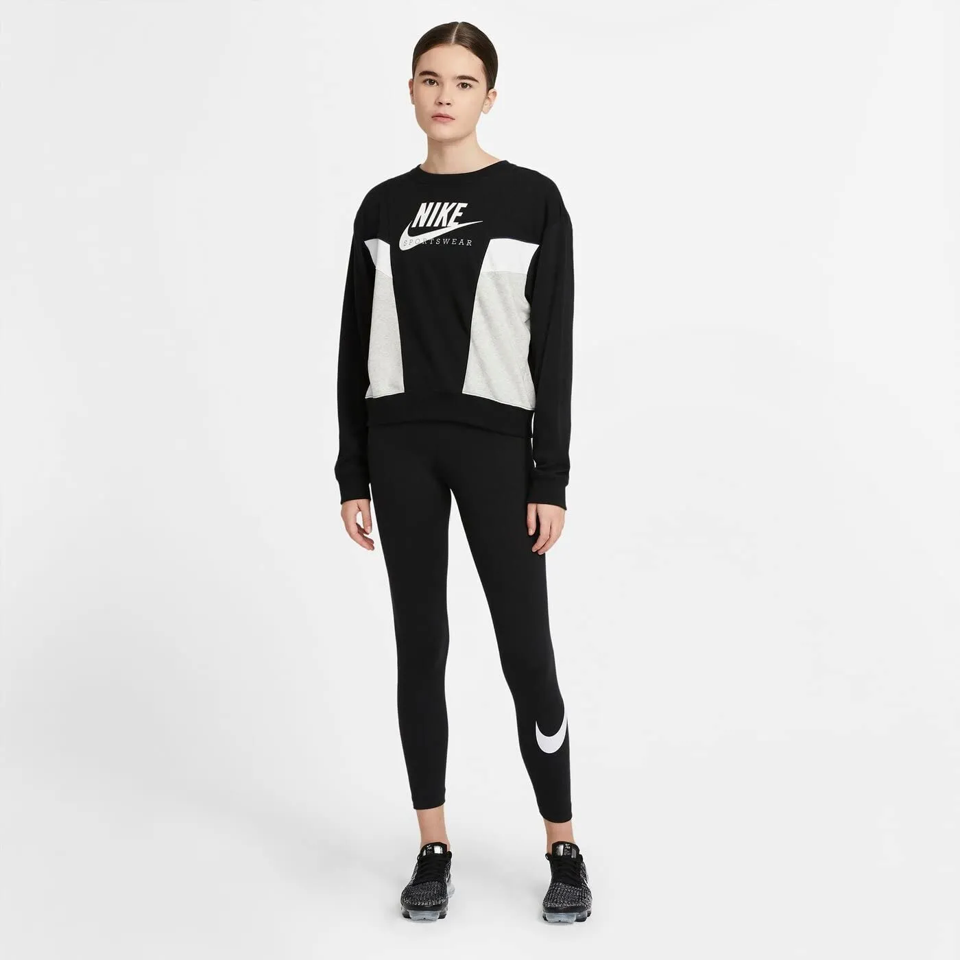Nike Essential Swoosh leggings donna neri M