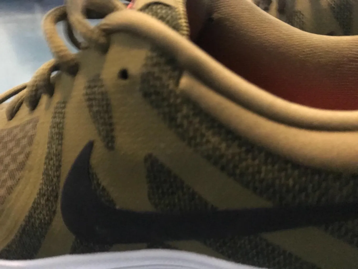 Nike Revolution 4 scarpe corsa uomo traspiranti