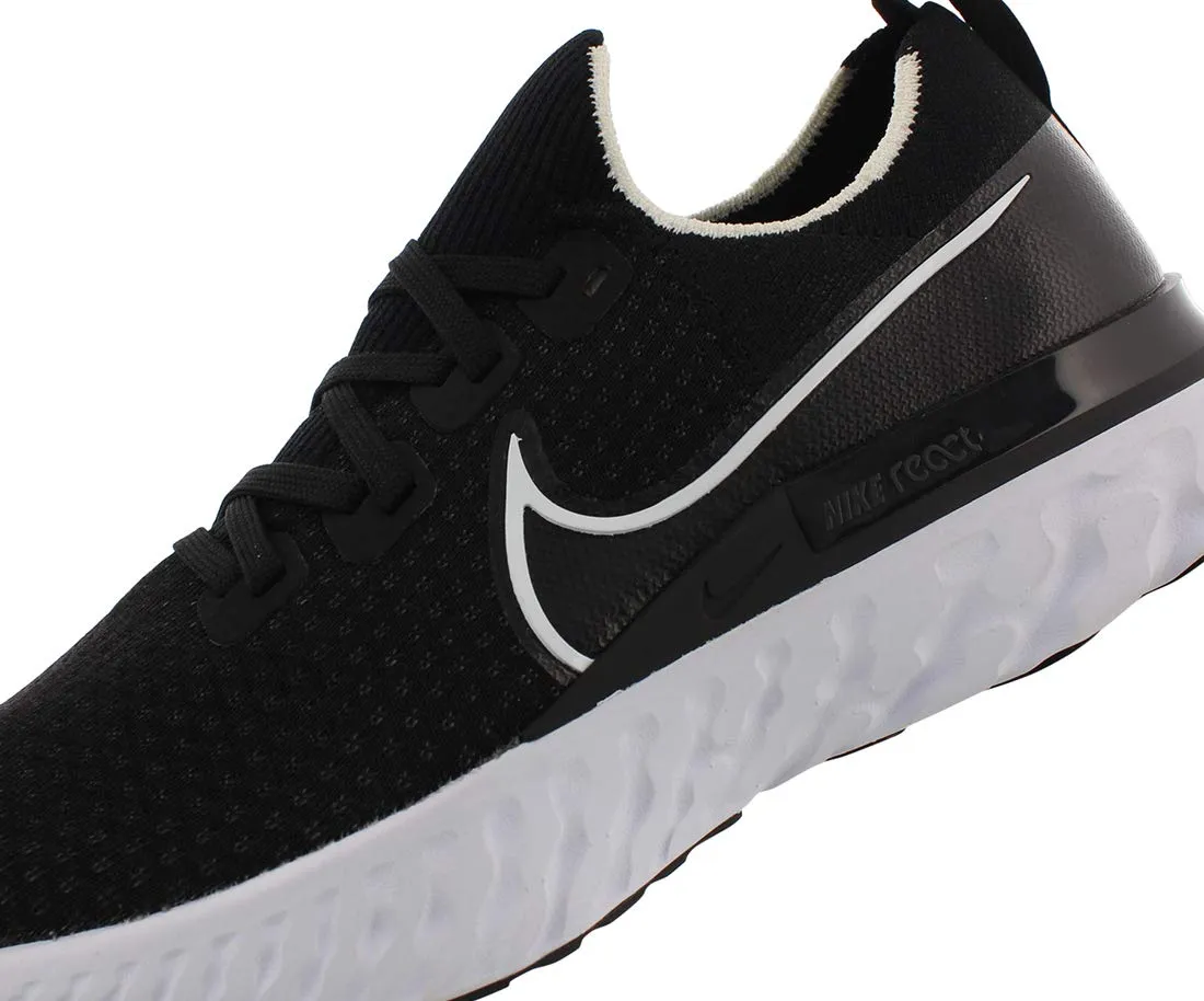 Nike React Infinity Run FK scarpe corsa uomo nere