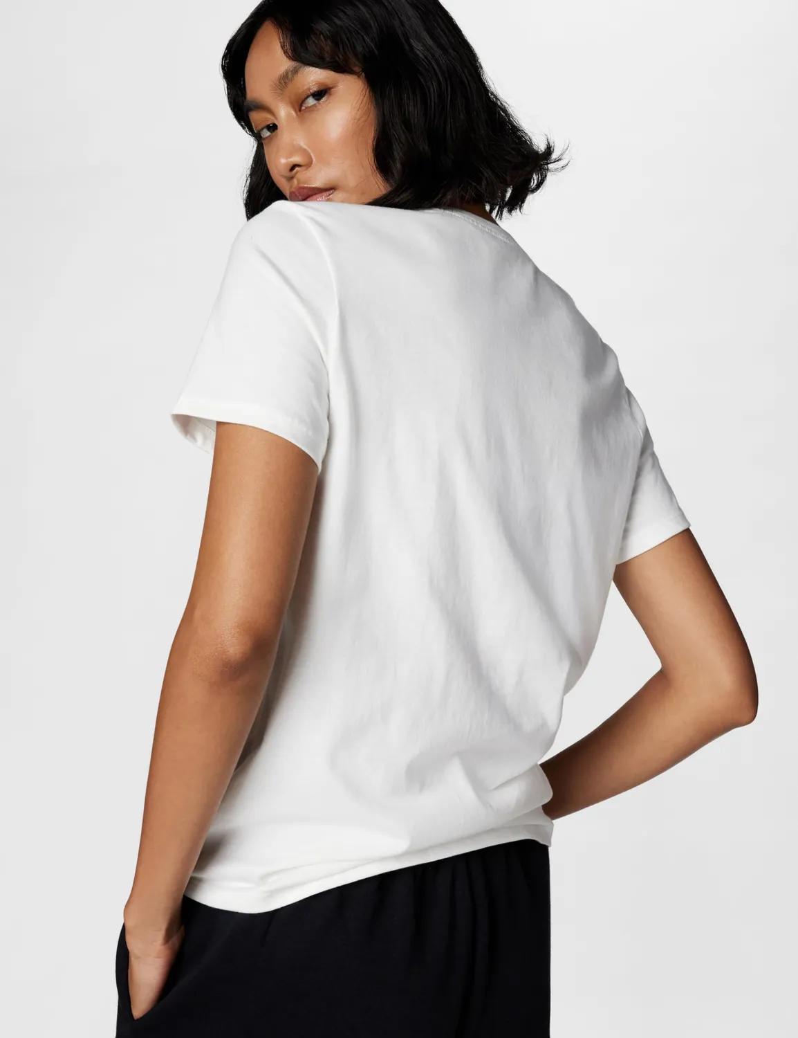 Nike NSW Tee Essntl ICN Ftra t-shirt donna cotone
