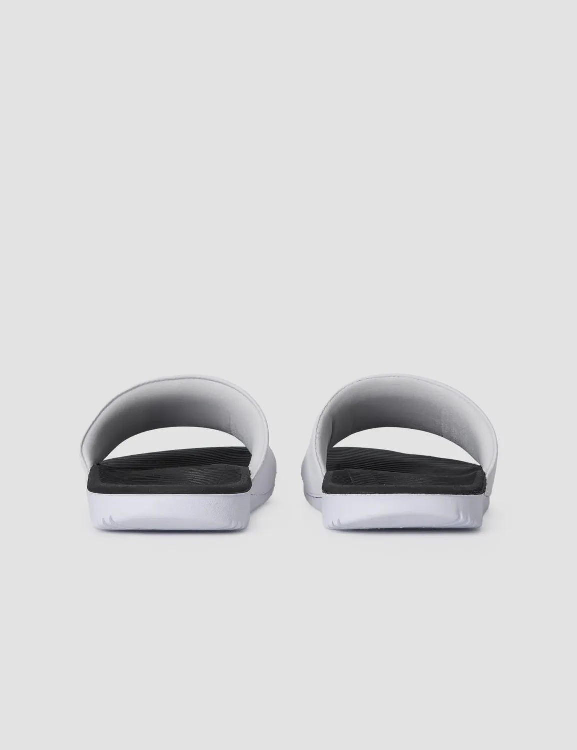 Nike Kawa ciabatte bambino nero bianco piscina