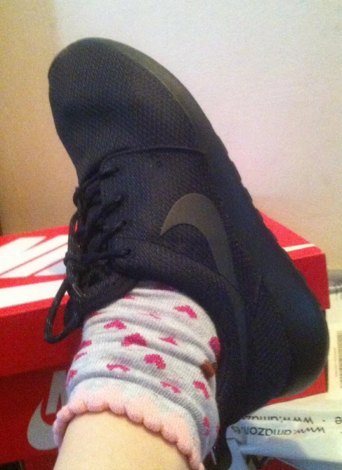 Nike Roshe One scarpe corsa donna nero cremisi