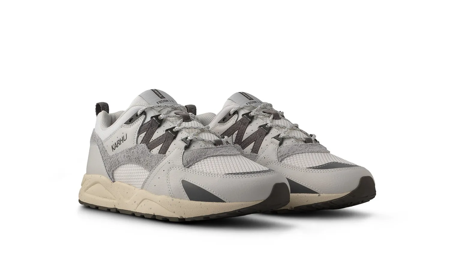 Karhu Fusion 2.0 scarpe Blanc de Blanc Hematite camoscio