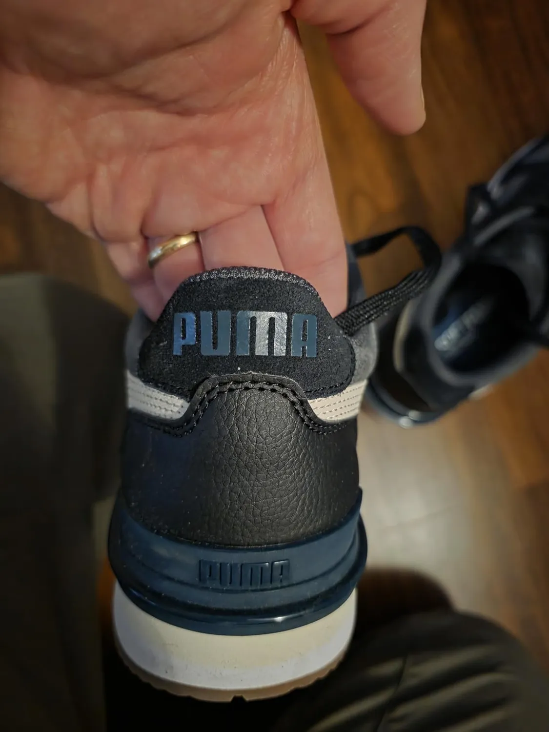 Puma ST Runner v4 Suede sneakers pelle scamosciata