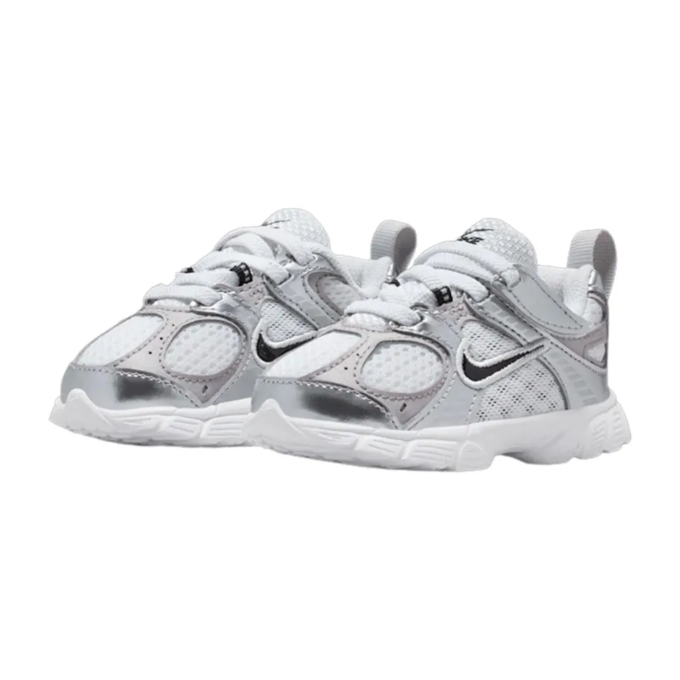 Nike V5 RNR TD scarpe bambino 26 EU leggere