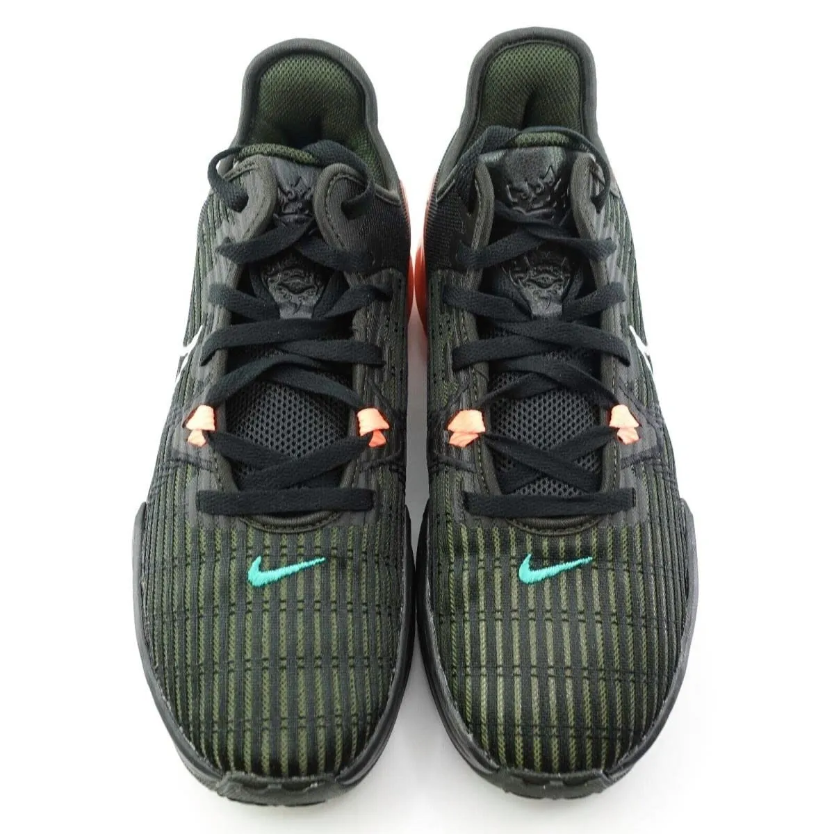 Nike LeBron Witness 6 scarpe basket nero 44,5 EU ammortizzate