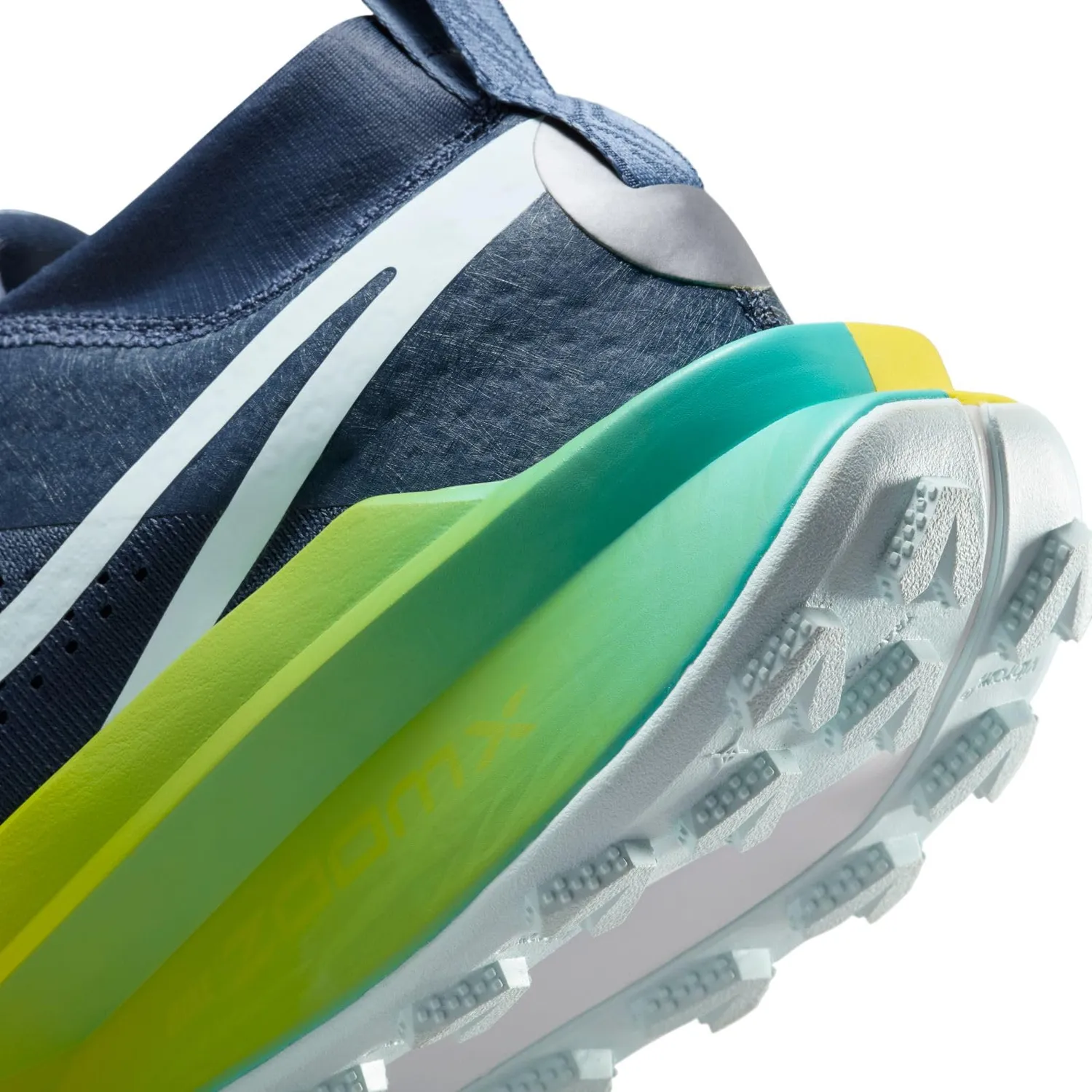 Nike Zegama 2 scarpe trail uomo 46 EU Vibram