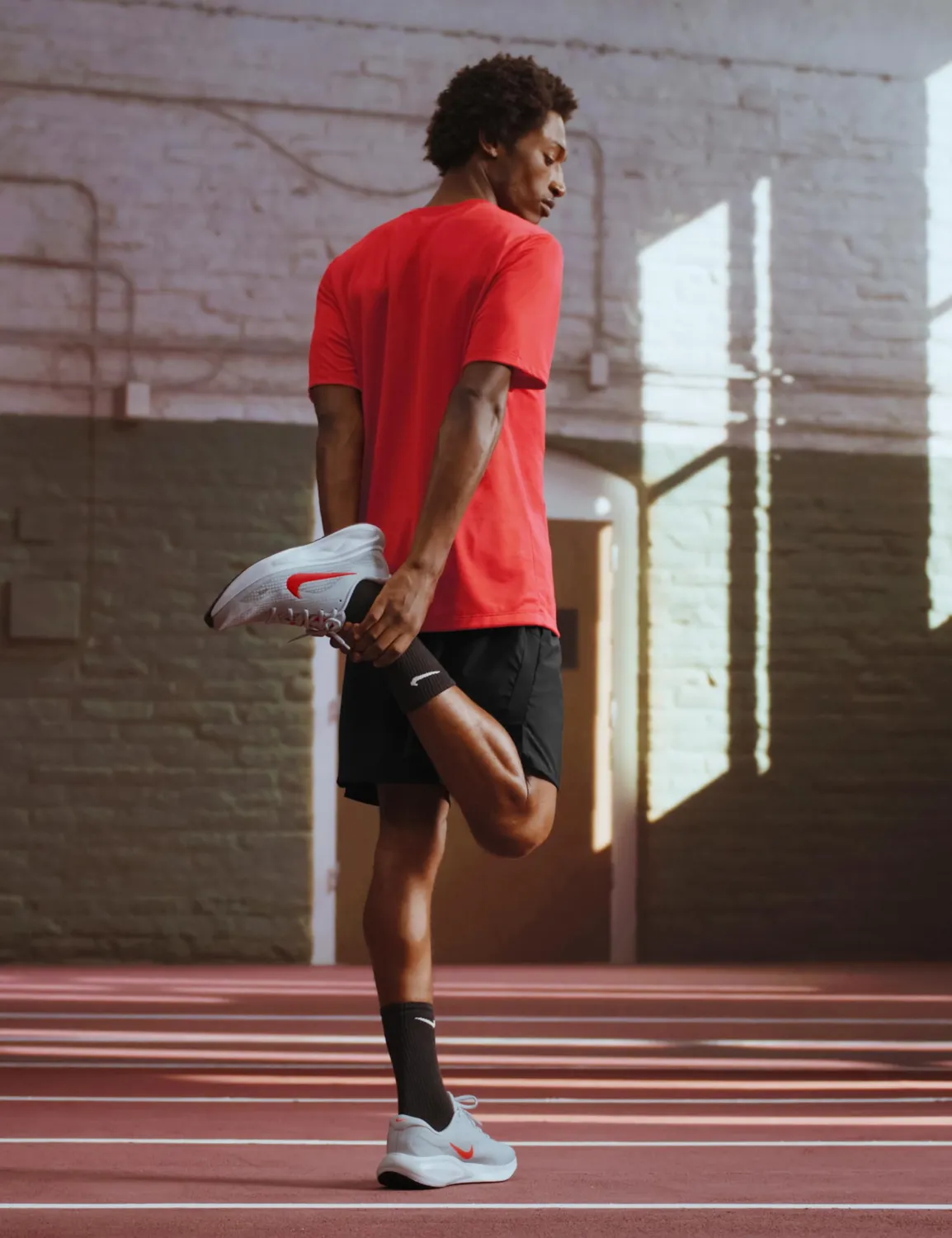 Nike Journey Run scarpe corsa uomo 44 EU ammortizzate