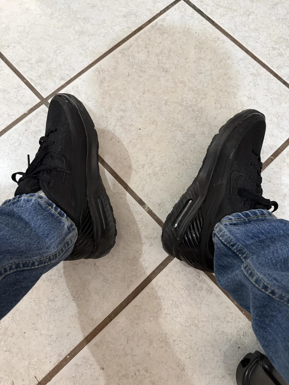 Nike Air Max BIA scarpe uomo 39 EU con Max Air