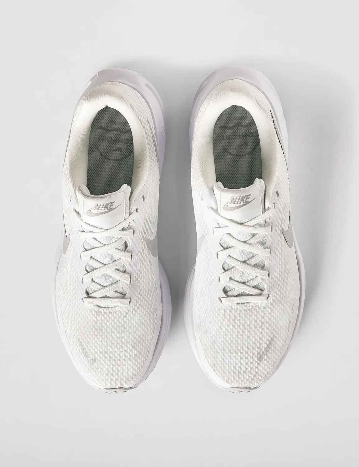 Nike Revolution 8 scarpe jogging donna traspiranti