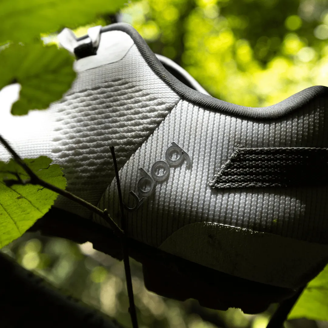 Udog Distanza scarpe gravel Total White SPD