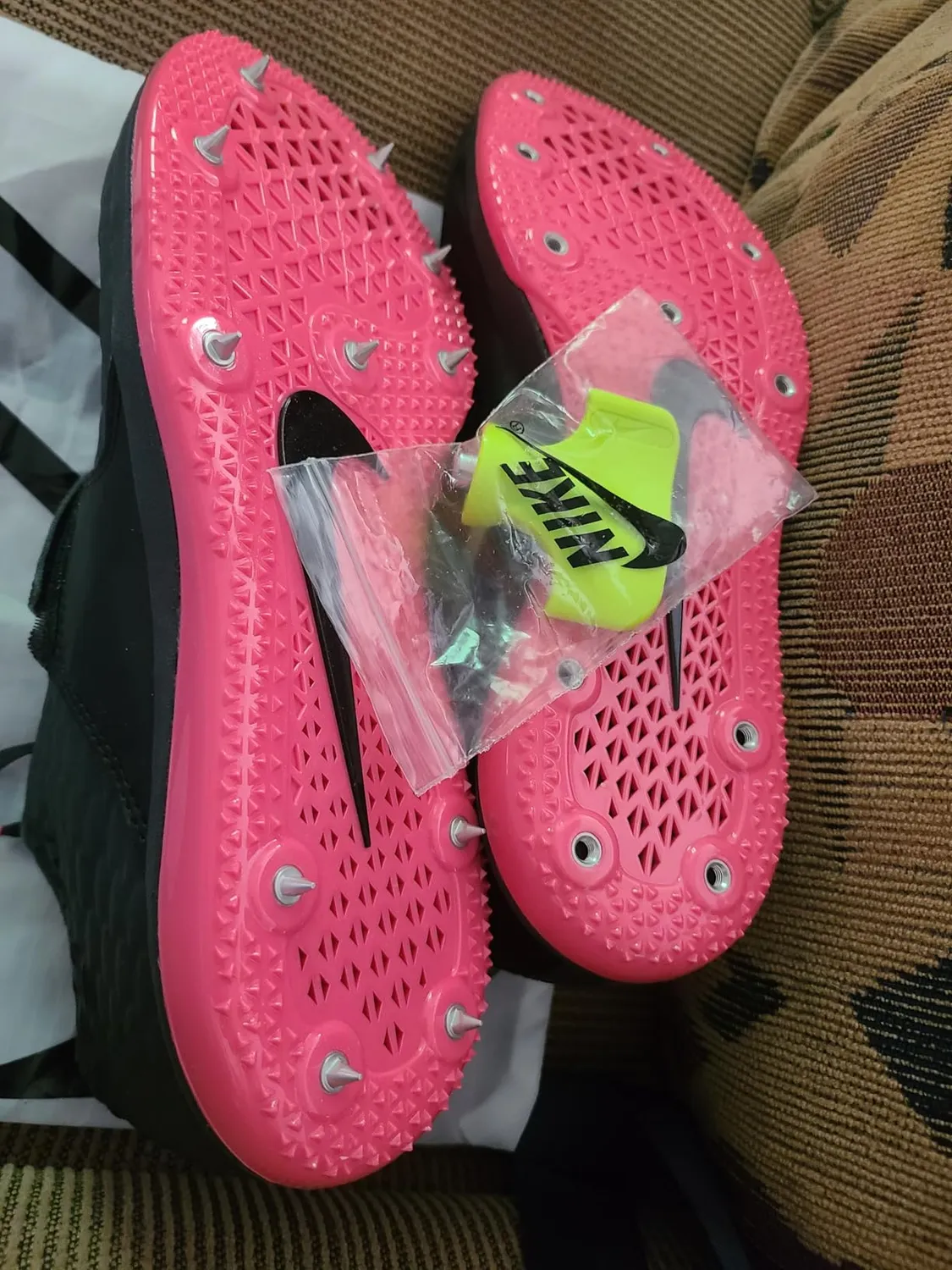 Nike High Jump Elite scarpe salto unisex chiodate
