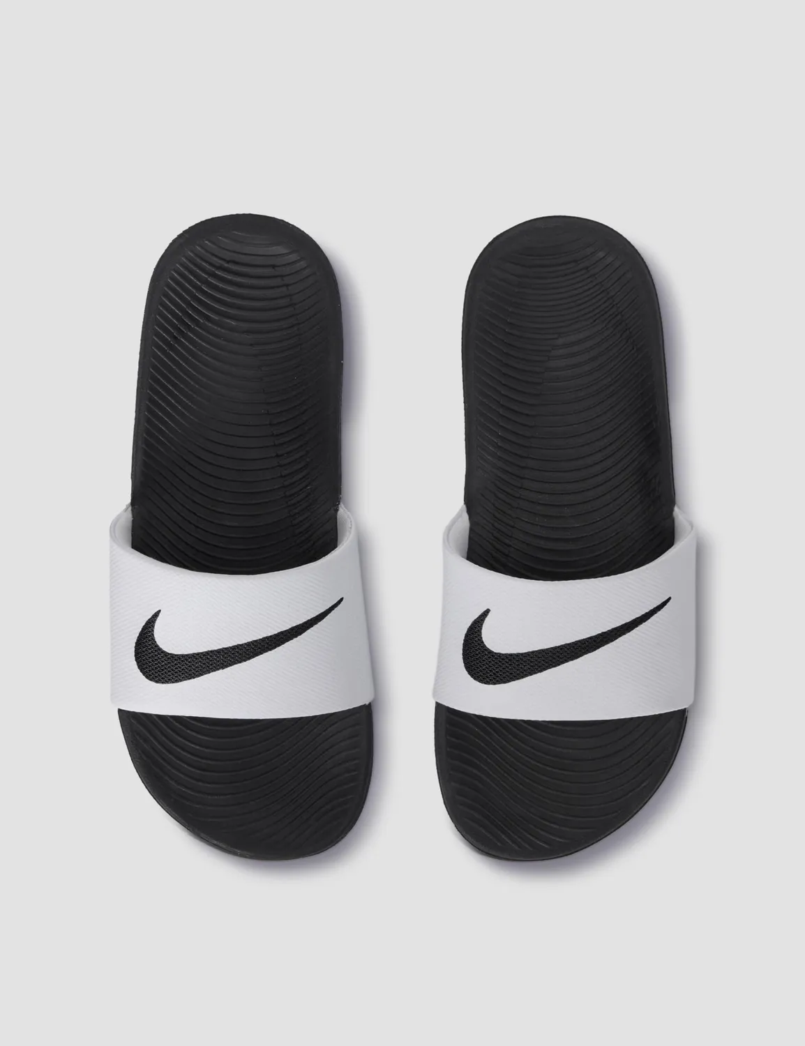 Nike Kawa ciabatte bambino nero bianco piscina