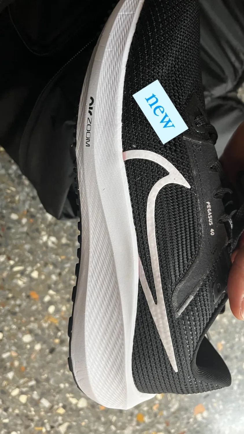 Nike Pegasus 40 PRM scarpe running nero bianco cremisi