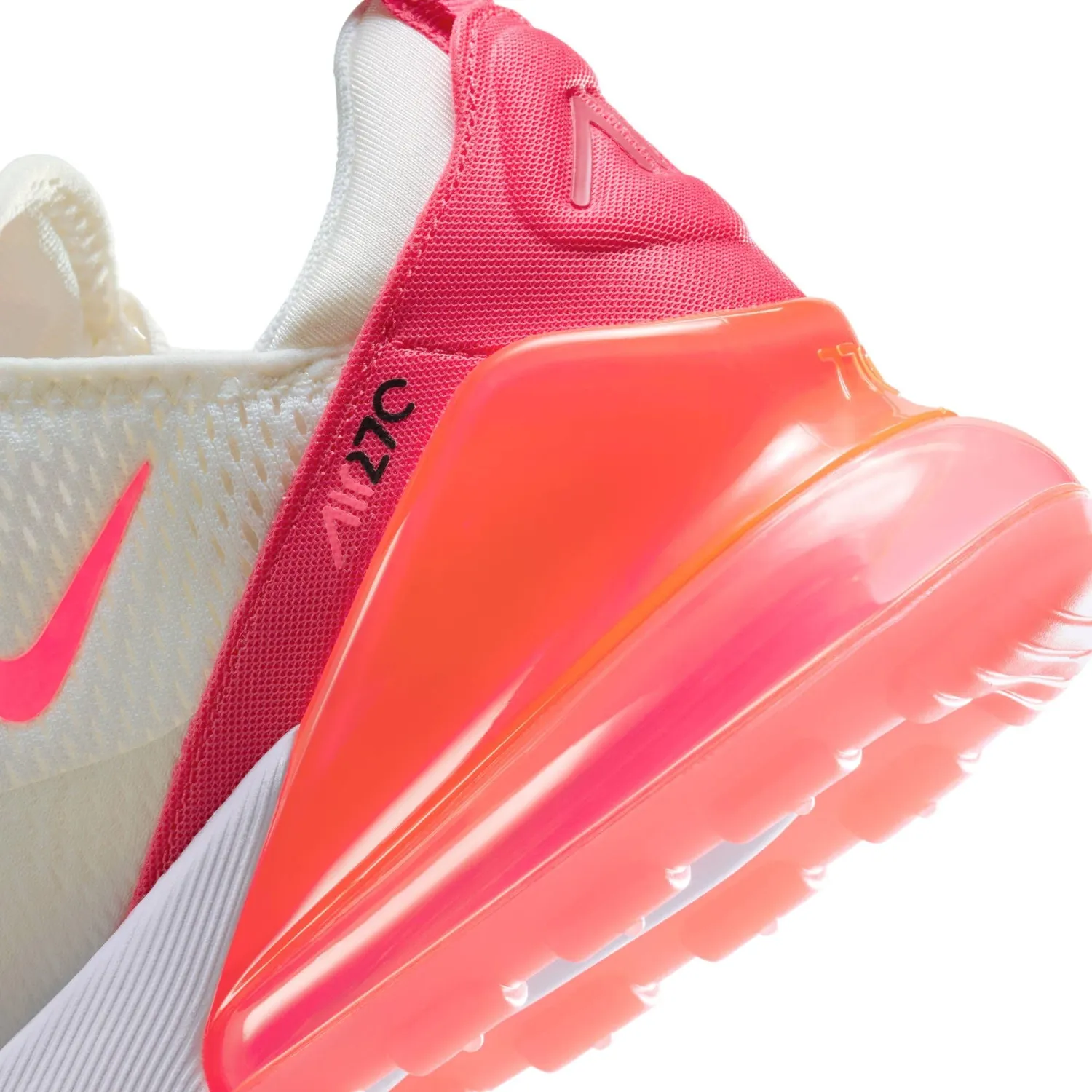 Nike Air Max 270 sneakers donna lifestyle con Max Air