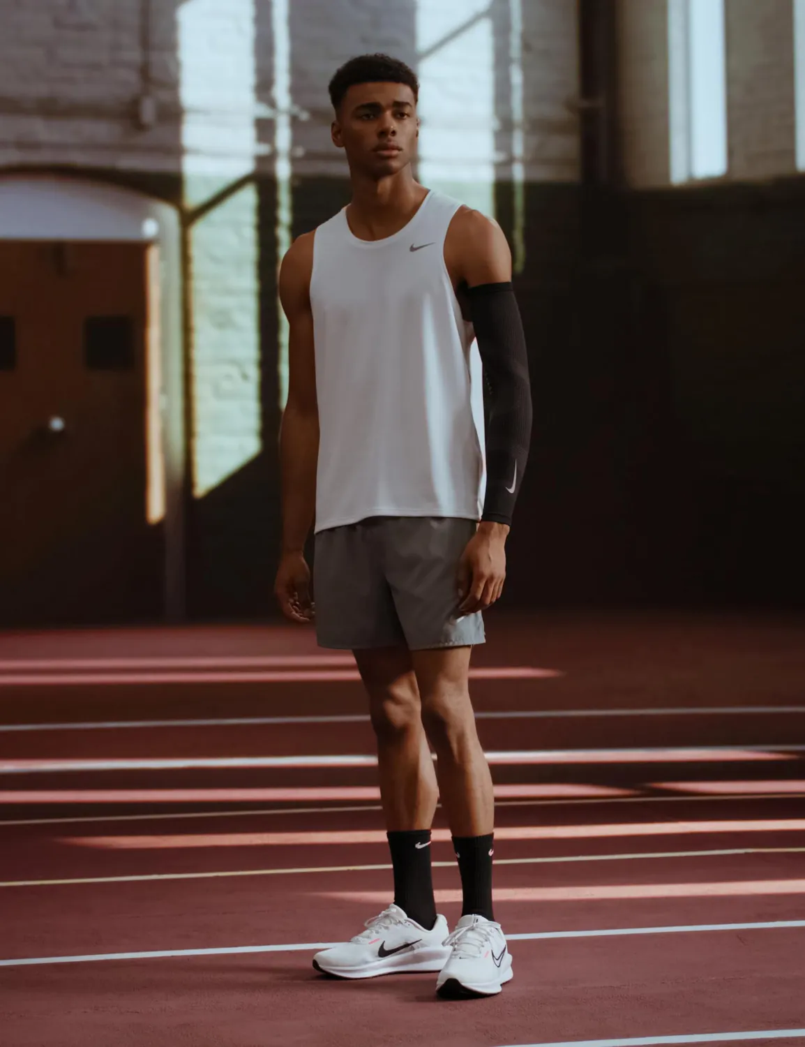 Nike Downshifter 13 scarpe corsa uomo extra larga traspirante