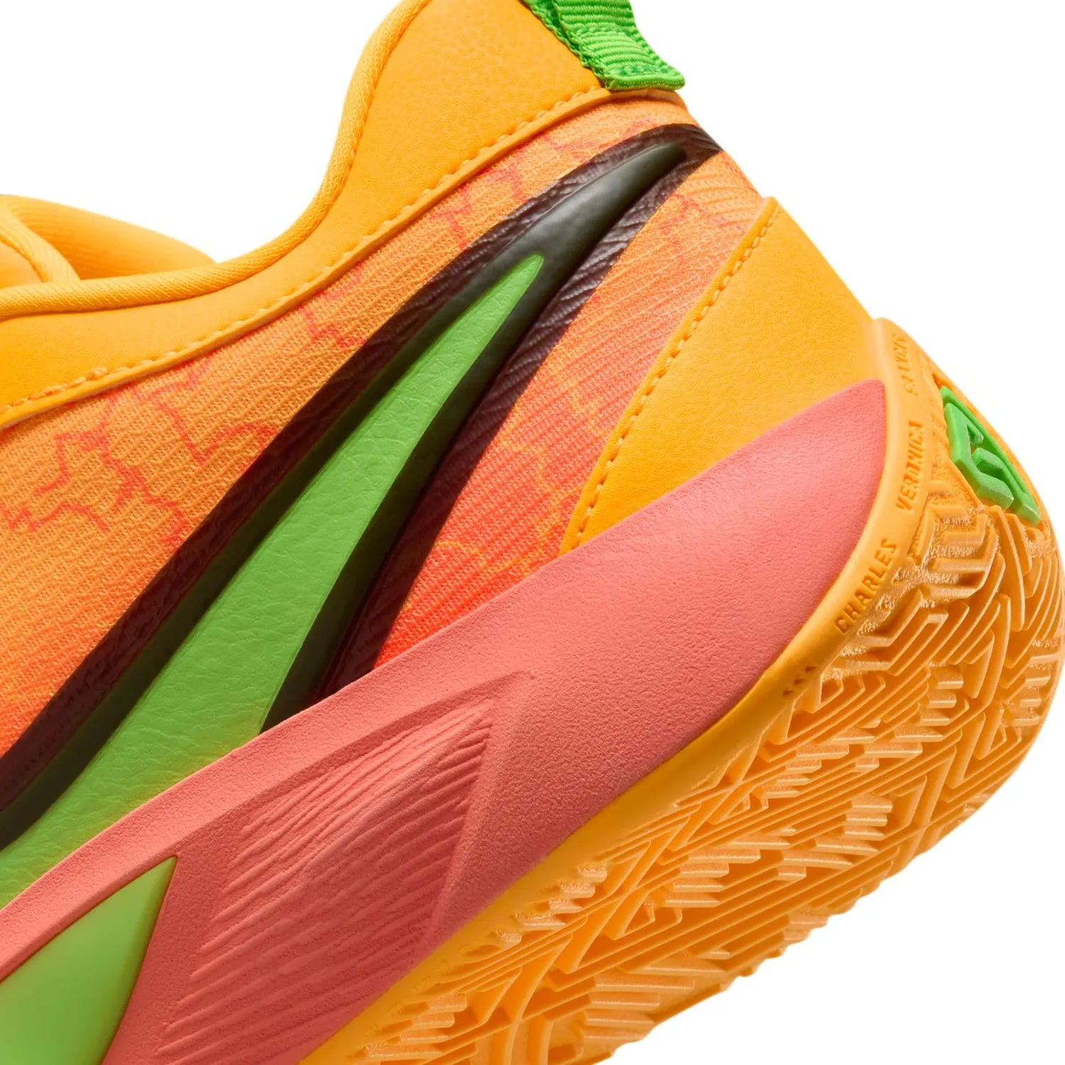 Nike Giannis Freak 6 scarpe basket ragazzi 38.5