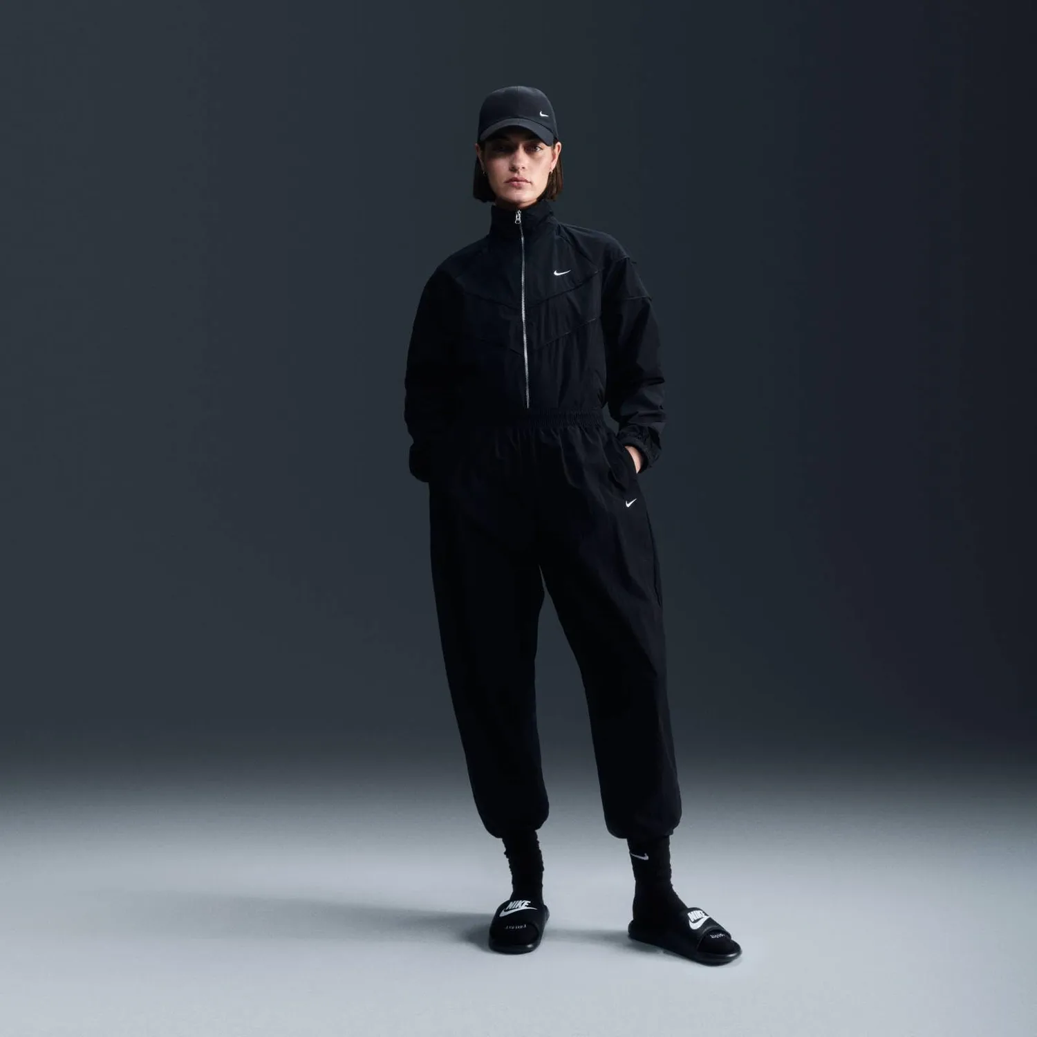 Nike Windrunner giacca donna L vela navy antivento