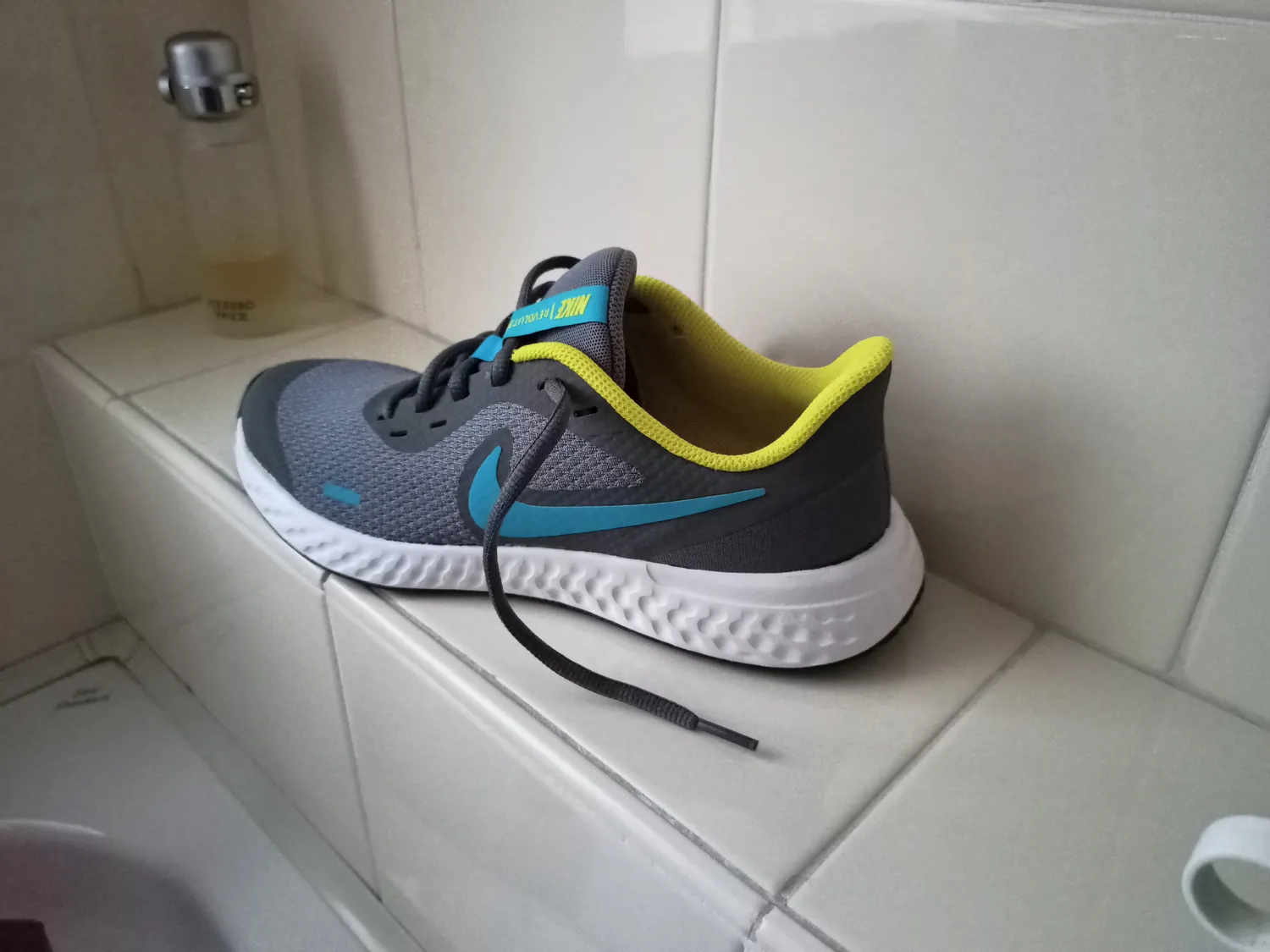 Nike Revolution 5 PSV scarpe bimbo blu 22 EU