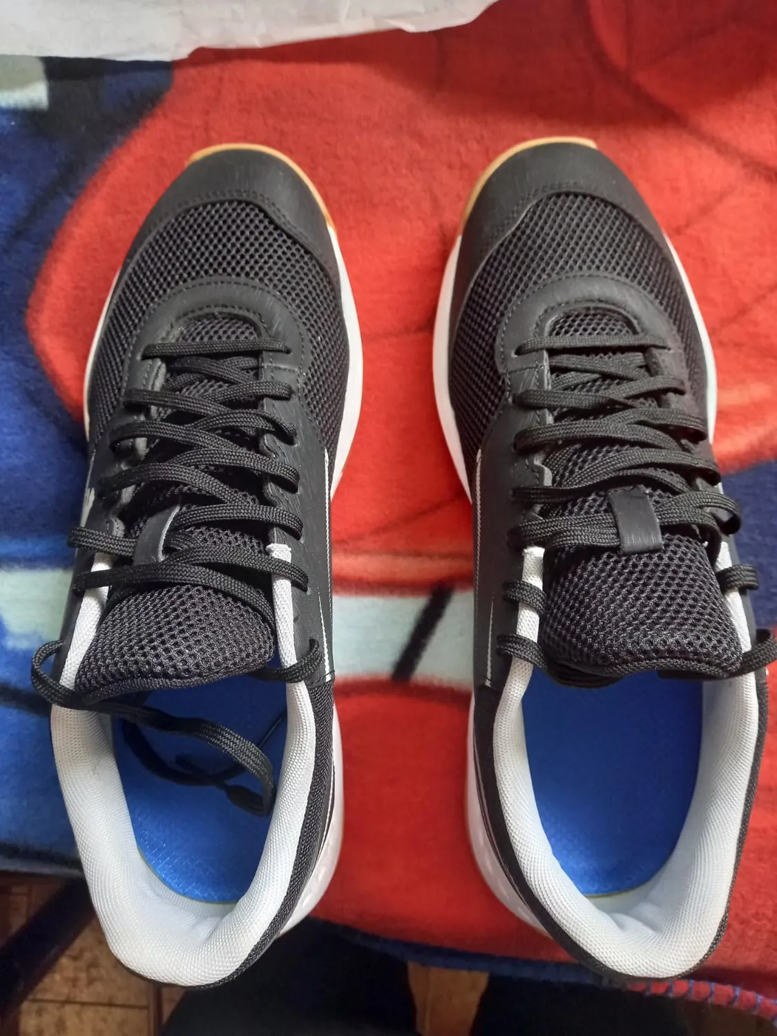 PUMA Varion II scarpe indoor unisex da palestra