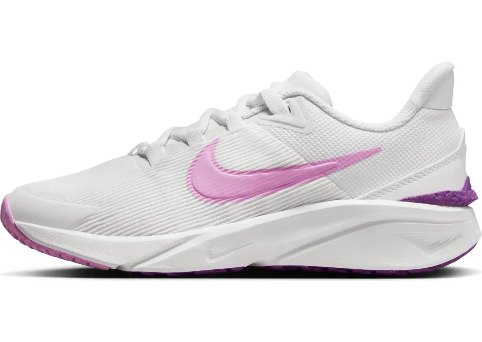 Nike Star Runner 4 scarpe corsa 38.5 EU unisex leggera