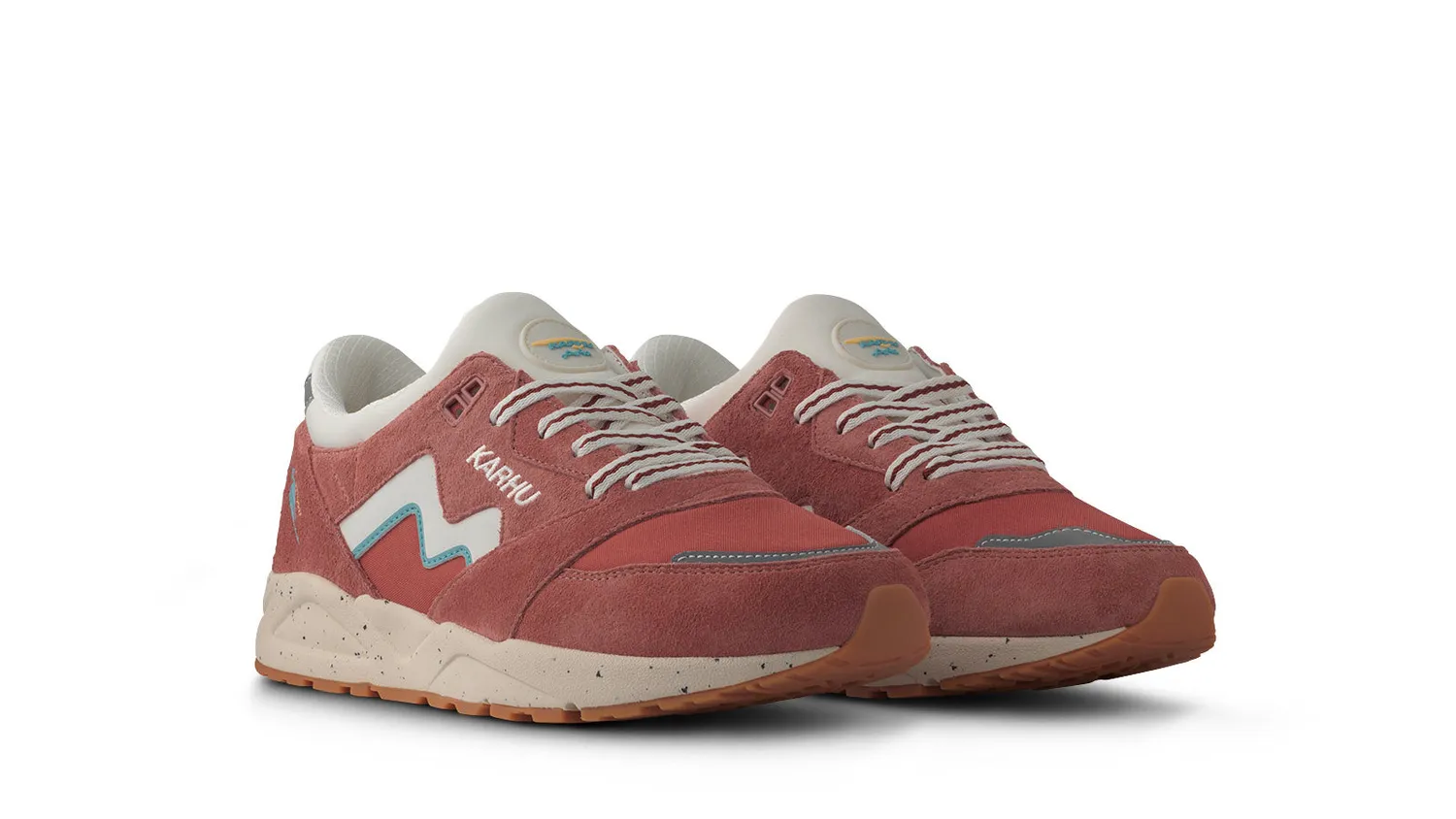 Karhu Aria 95 sneakers Light Mahogany White Flower Pack