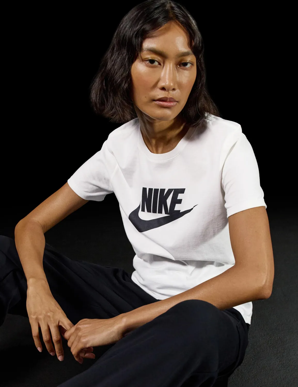 Nike NSW Tee Essntl ICN Ftra t-shirt donna cotone
