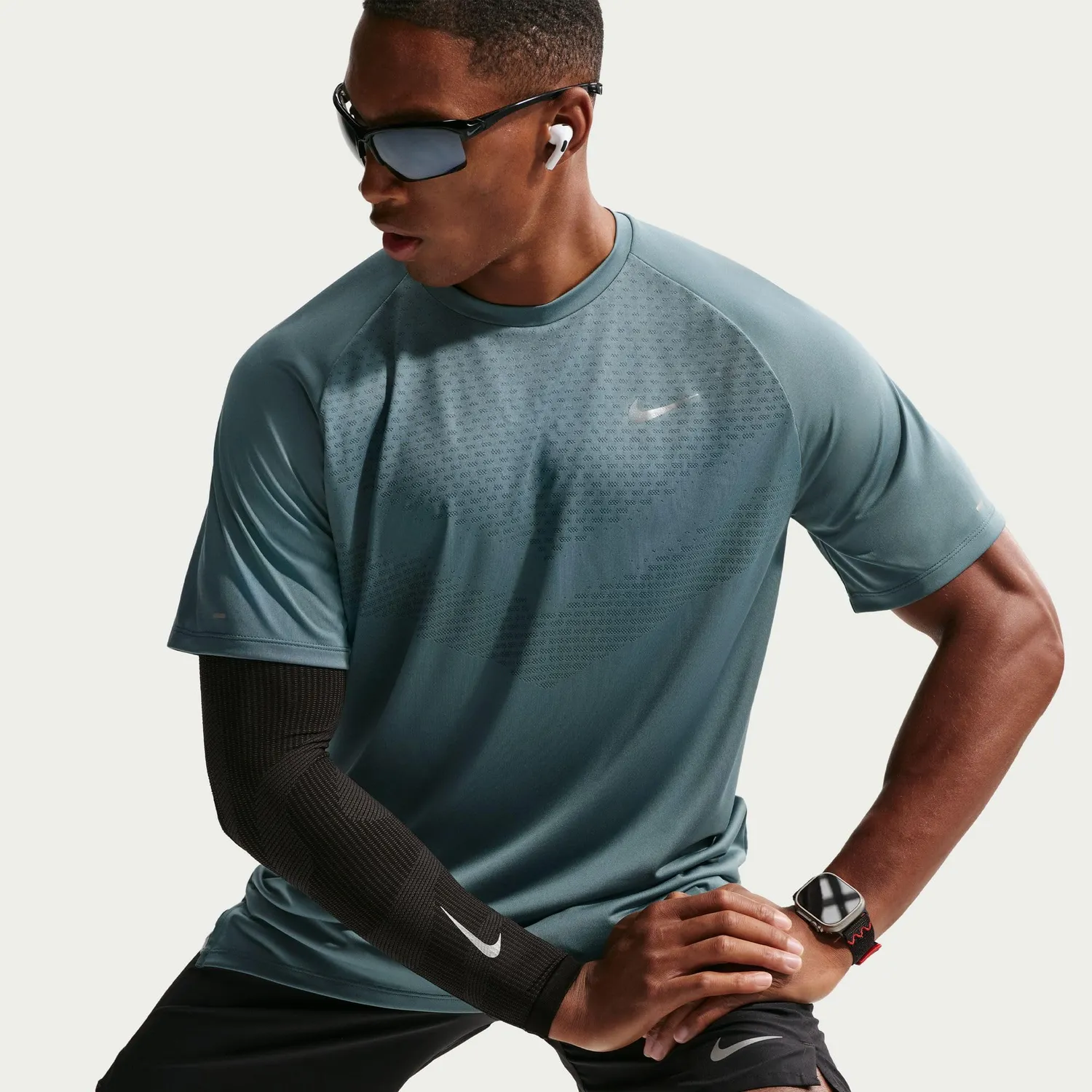 Nike Stride maglietta running uomo traspirante
