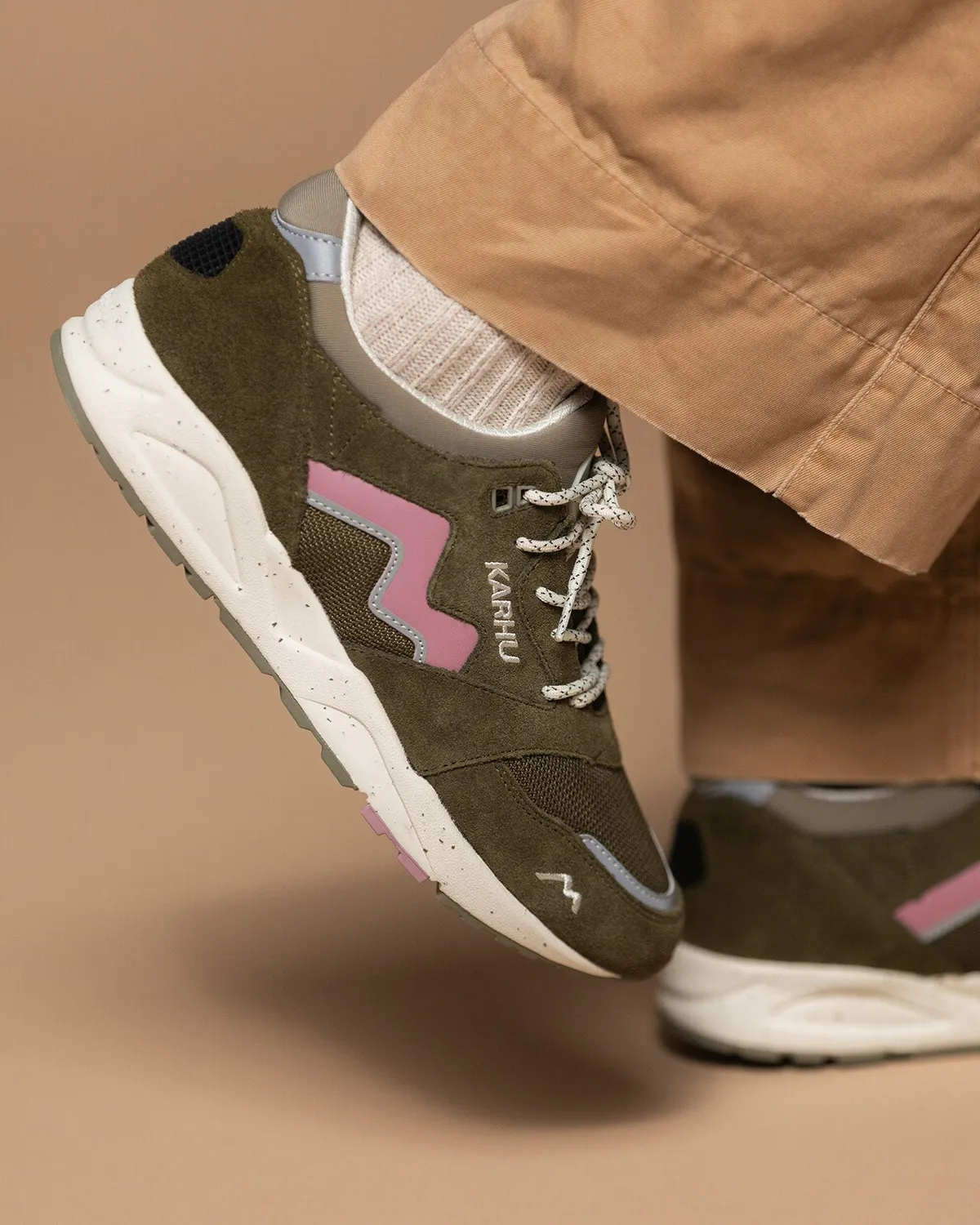 Karhu Aria 95 sneakers Beech Lilas traspiranti