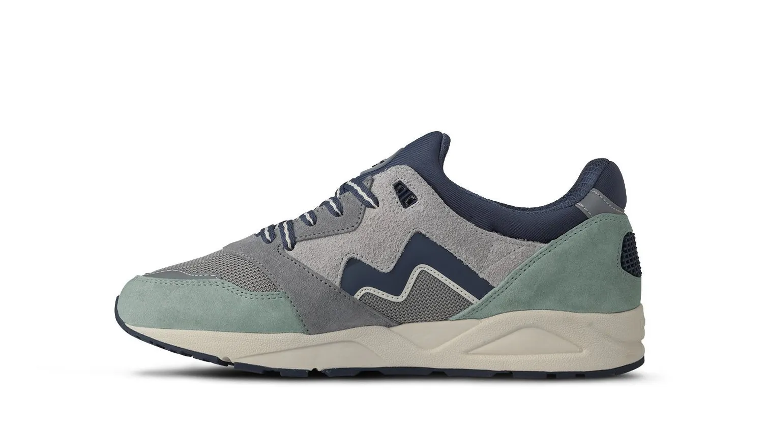 Karhu Aria 95 sneakers aqua gray indigo mesh lifestyle