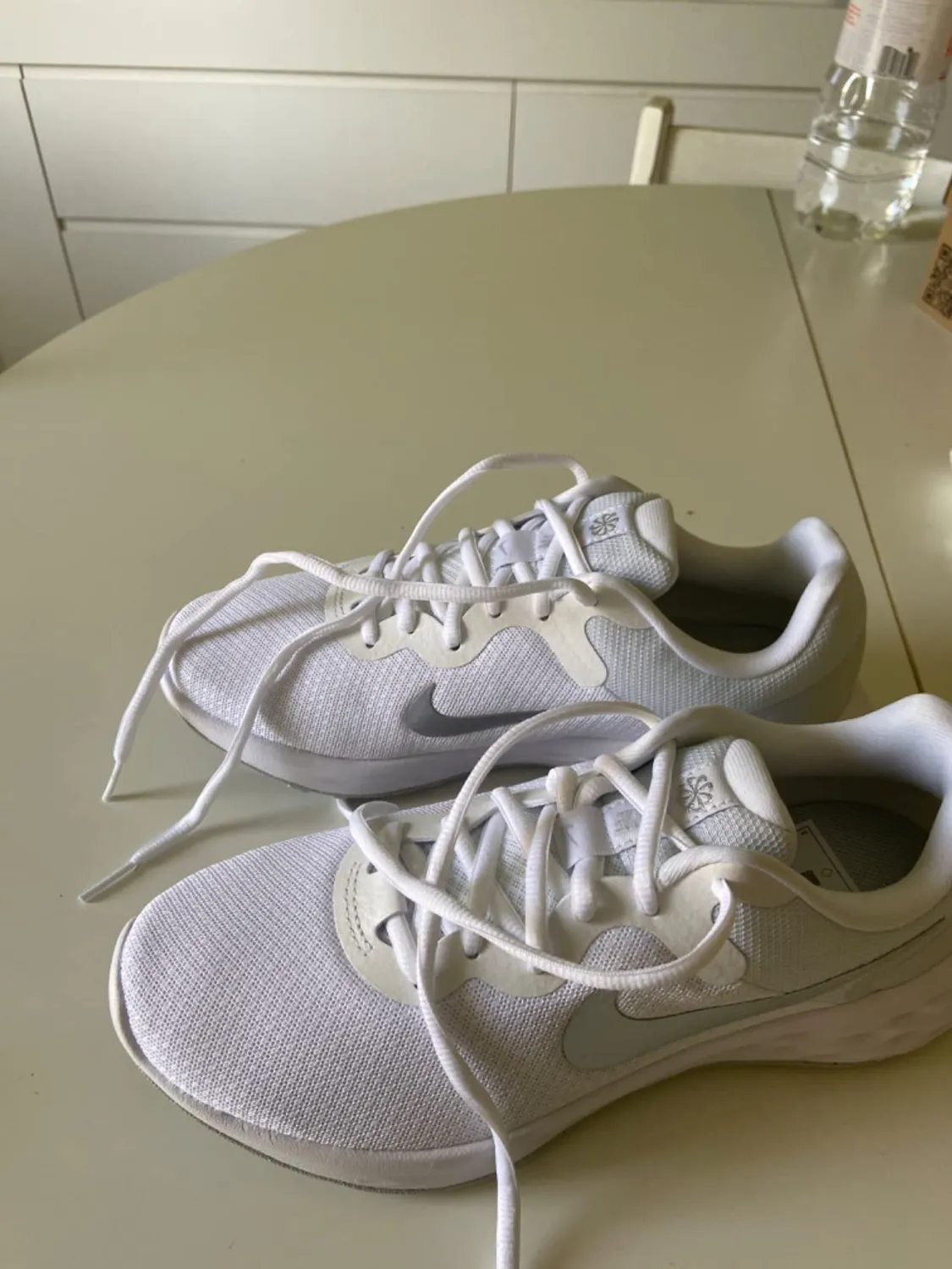 Nike Revolution 6 Next Nature sneaker donna nere traspiranti