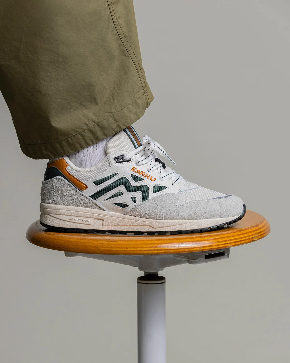 Karhu Legacy 96 Foggy Dew sneakers in pelle verde arancio