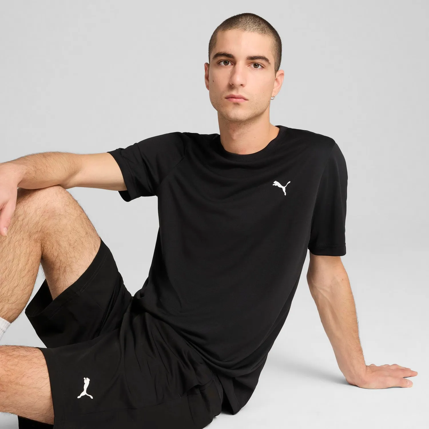 PUMA Ess Small Logo Poly Tee maglietta nero poliestere