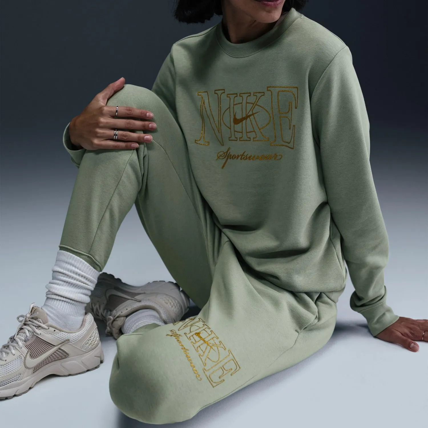 Nike Club Fleece joggers donna M pile cotone
