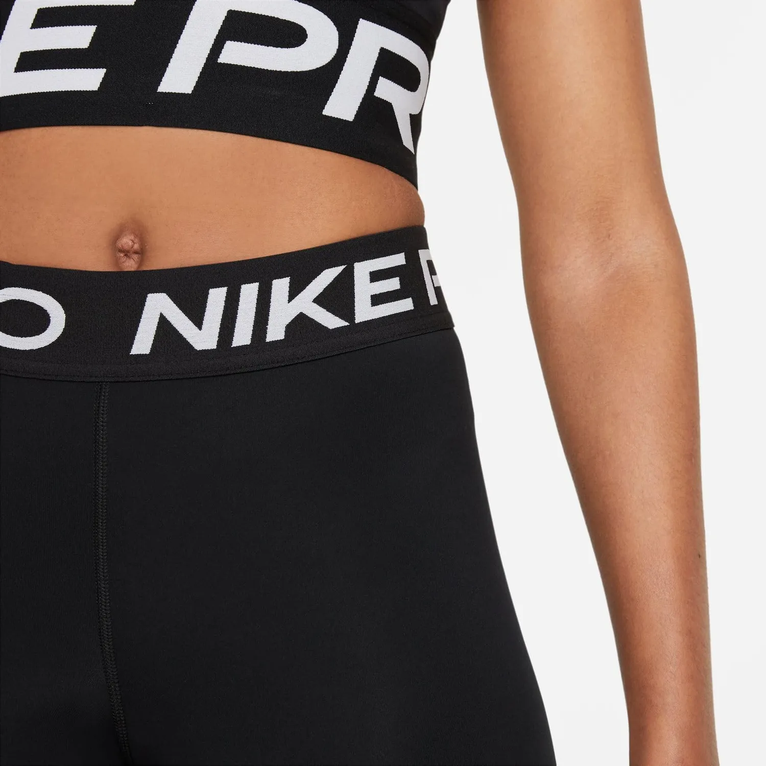 Nike Pro 365 short donna S Black White