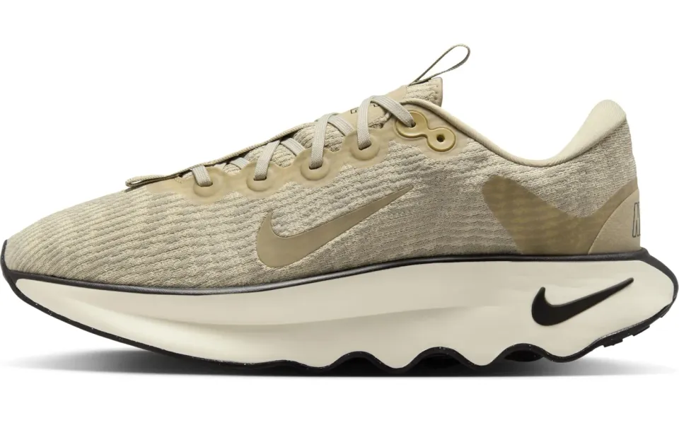 Nike Motiva scarpe walking uomo 47.5 EU kaki camminata