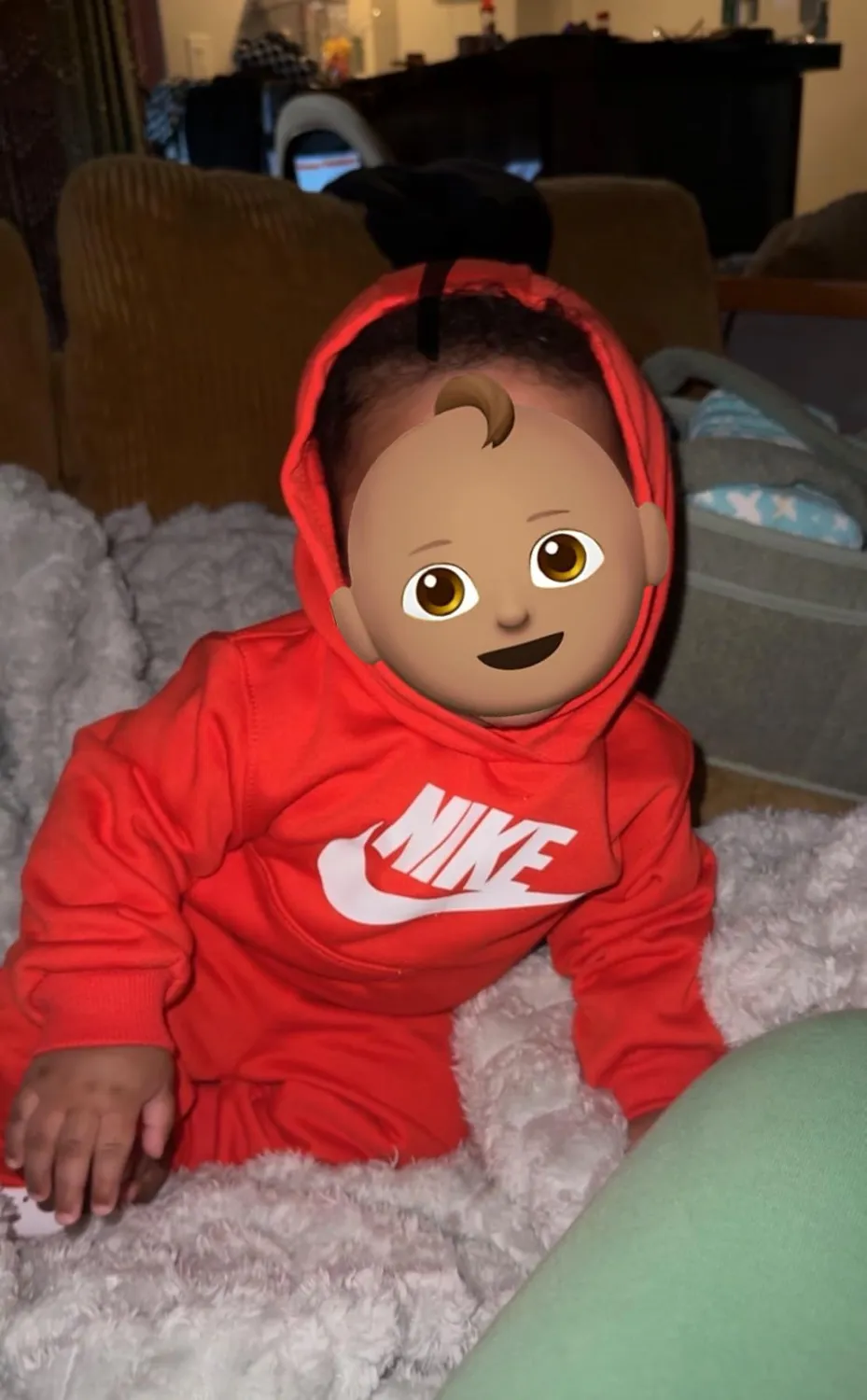 Nike Club Fleece tuta bimbi beige felpa cappuccio