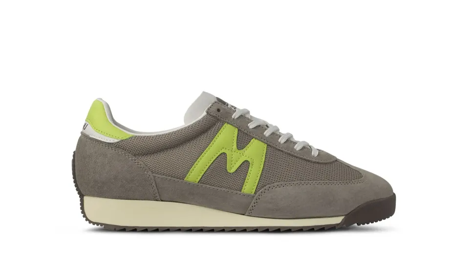 Karhu Mestari 76 sneakers Desert Taupe rete traspirante