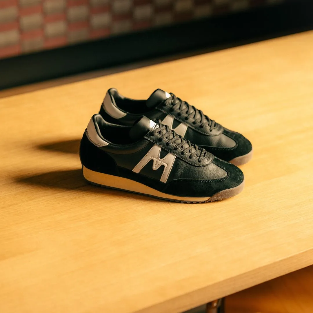 Karhu Mestari 76 sneakers Jet Black Blanc de Blanc pelle