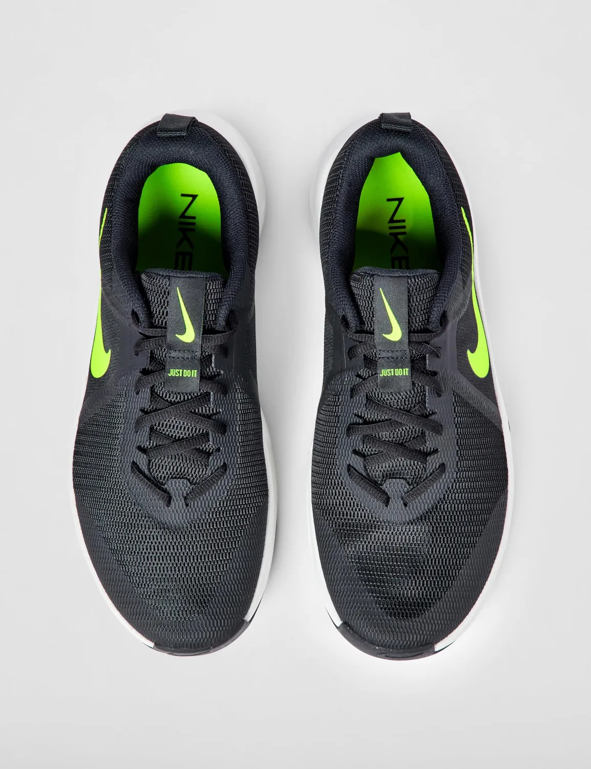 Nike MC Trainer 3 scarpe training nero uomo