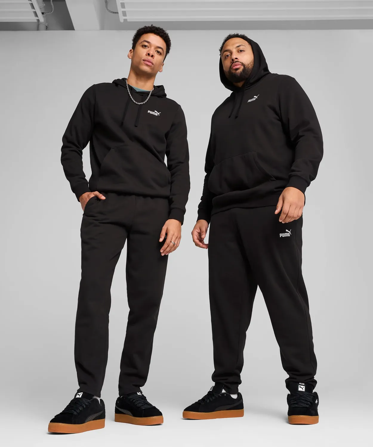 PUMA Ess No.1 Logo Sweatpants pantaloni uomo Nero tuta