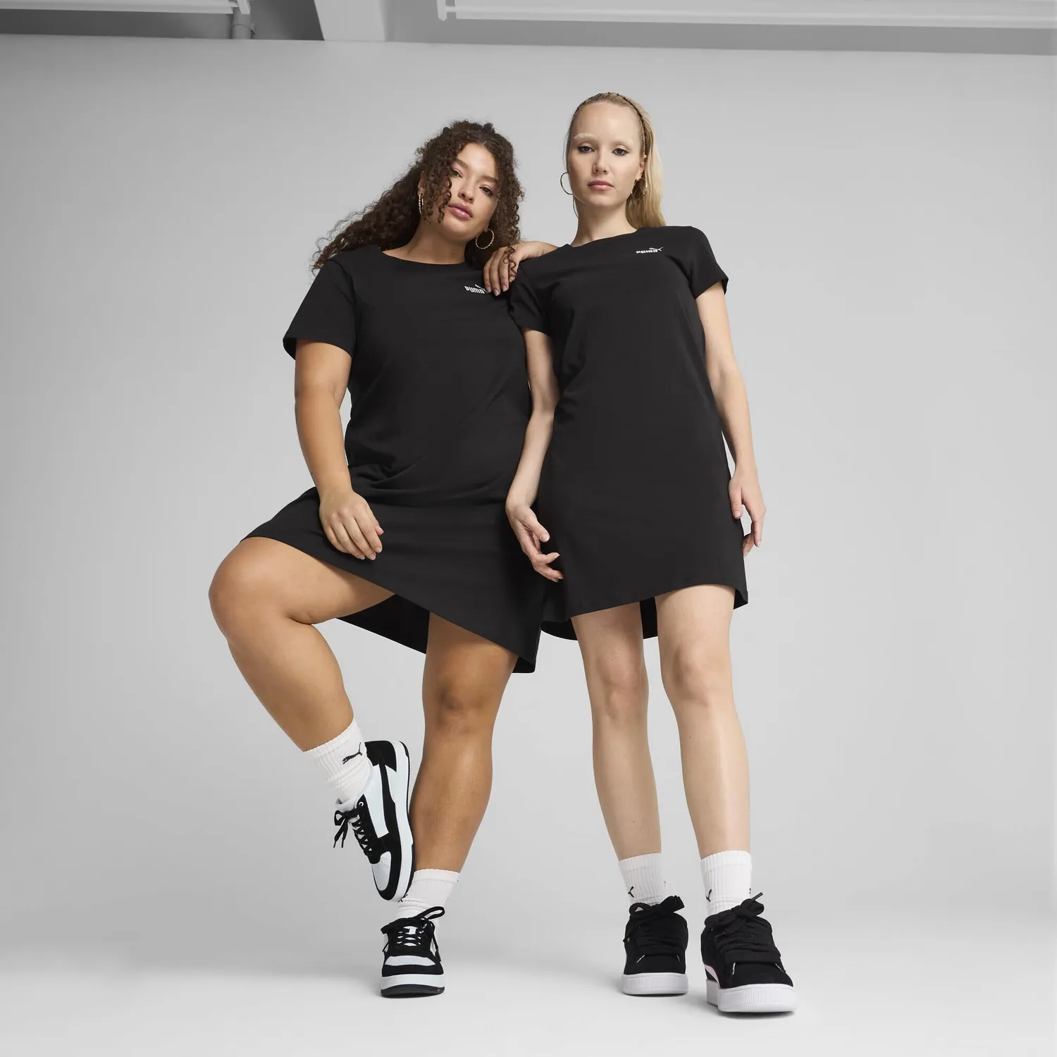 Puma Ess Small Logo Slim vestito donna nero corto