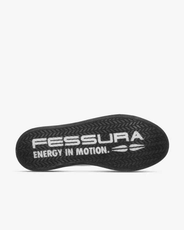 Fessura Foam Y scarpe 42 EU look contemporaneo