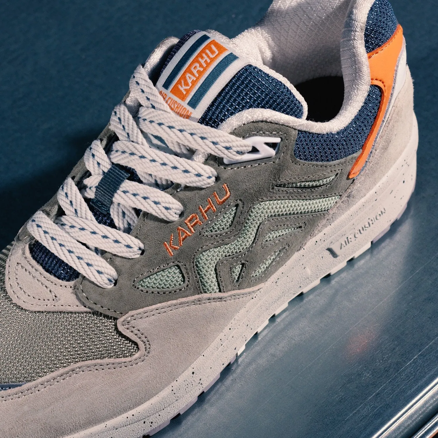 Karhu Legacy 96 Scarpe Rainy Day Celadon Green mesh