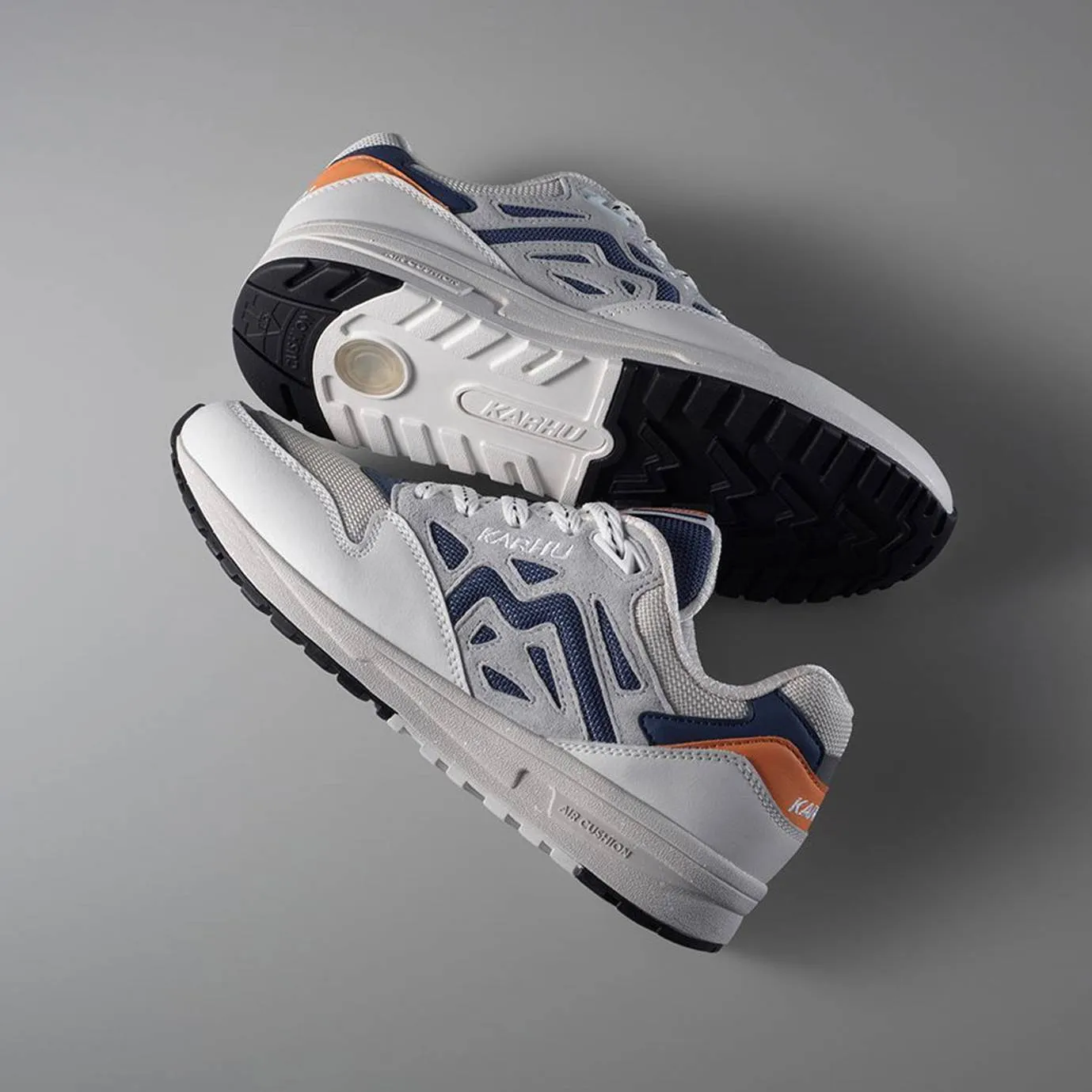 Karhu Legacy 96 Scarpe Bright White True Navy pelle