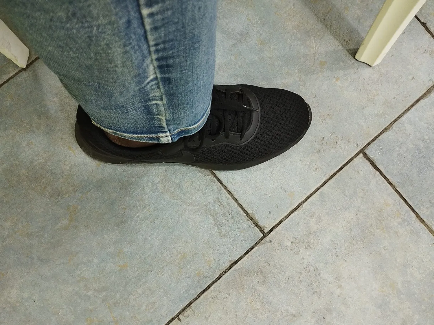 Nike Tanjun scarpe da ginnastica uomo 43 EU grigie traspiranti