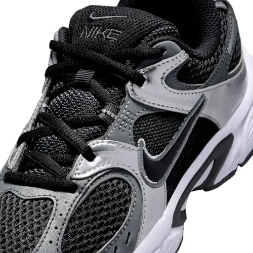 Nike V5 RNR sneakers ragazzo 37.5 chunky