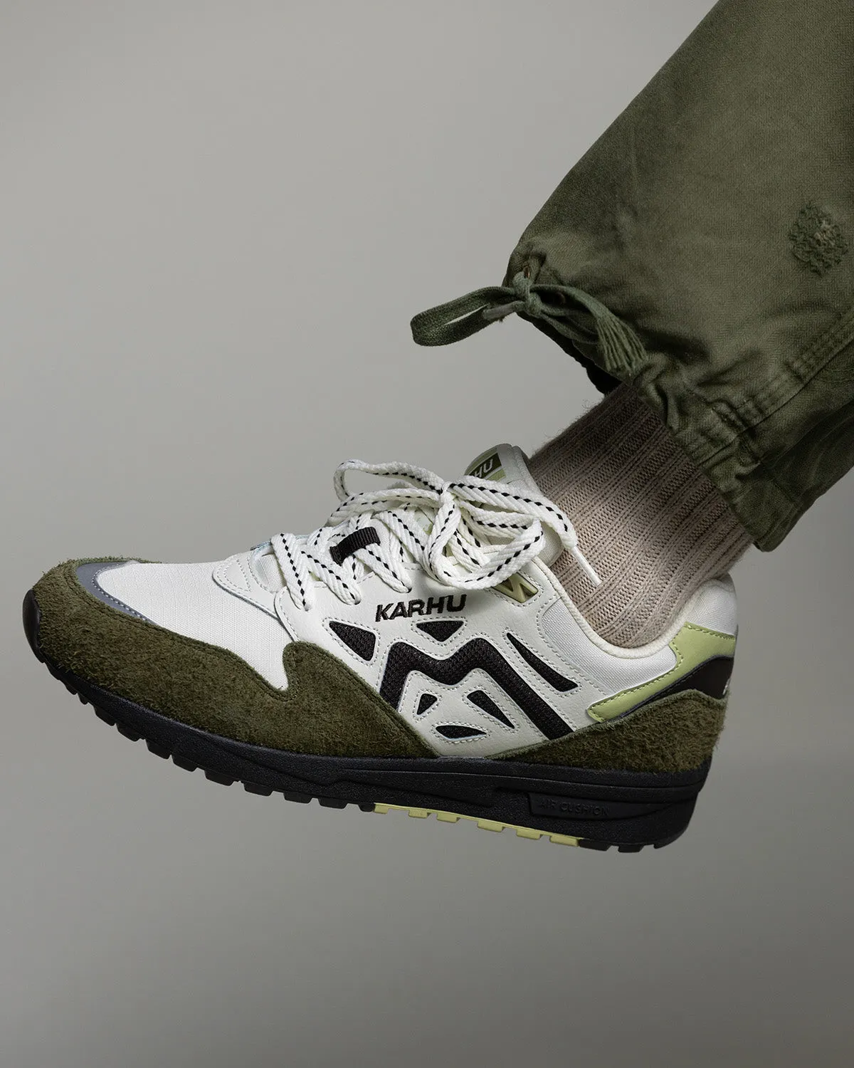 Karhu Legacy 96 sneakers Avocado Chocolate Torte camoscio