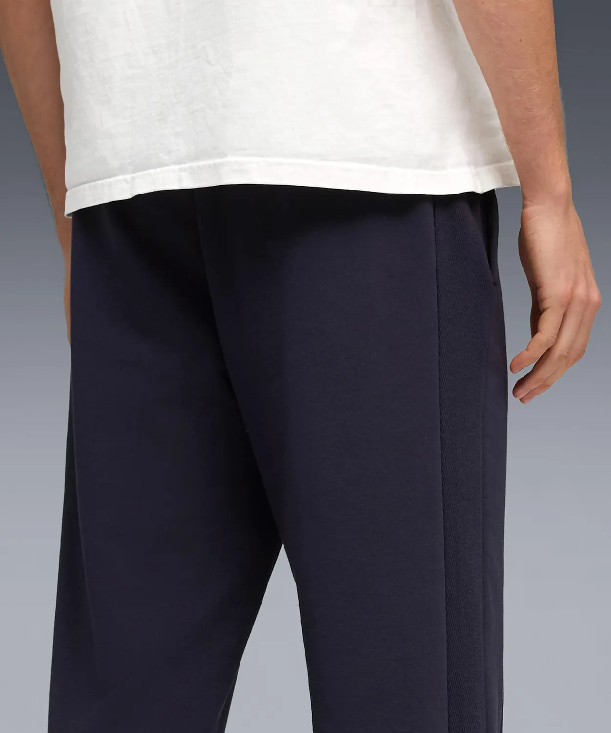 PUMA Class Relaxed Pinnacle Track Pants TR pantaloni tuta uomo felpa